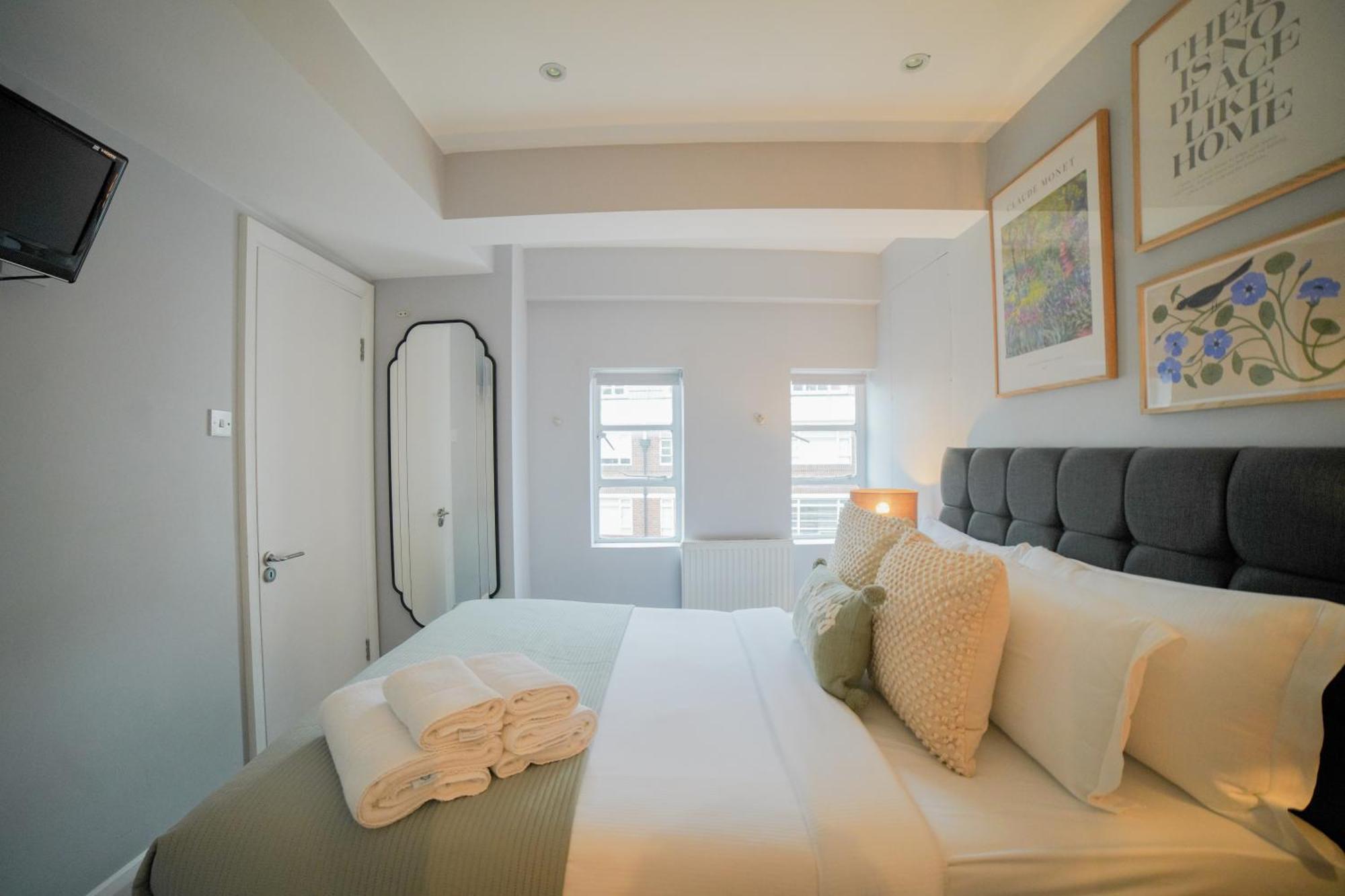 Art-Deco Apartment In Very Popular Chelsea Area Лондон Экстерьер фото